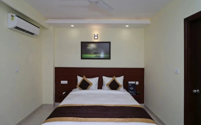 OYO 12074 Vikrant's Residency