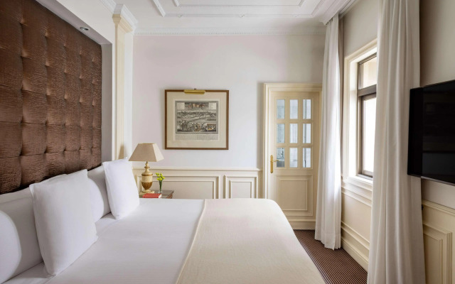 Gran Melia Fenix - The Leading Hotels of the World