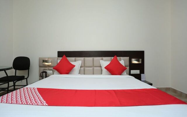 Collection O 11546 Hotel CSFC
