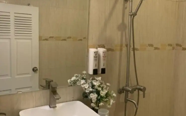 Nhat Ly Hotel