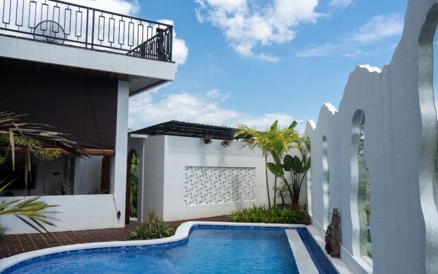 Santorini Luxury Villa