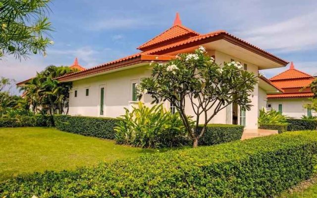 2 bedroom villa at Banyan Resort BR097