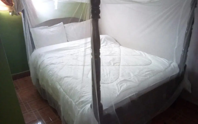 The Plateau Breeze Hotel
