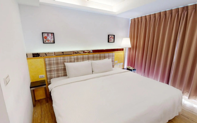 Formosa Boulevard Station Garden Hotel