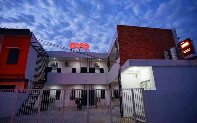 Sani Guest House by OYO Rooms