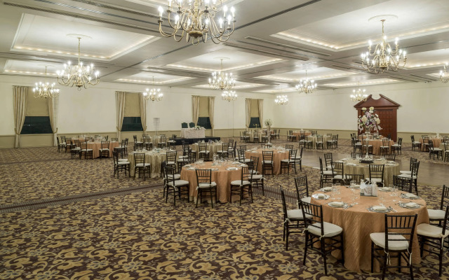 HS HOTSSON Hotel Tampico