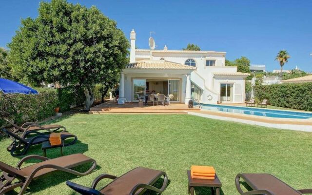 Villa Adele