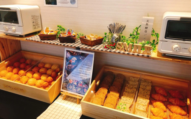 Smile Hotel Premium Osaka Hommachi