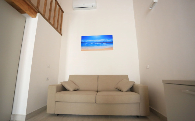 Il Viaggiatore Via Indipendenza 2