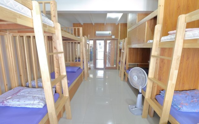 Saen Sabai Hostel