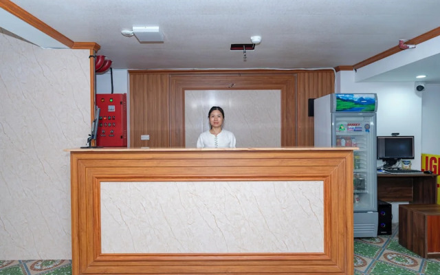 Light Hotel