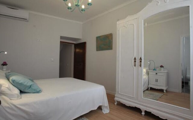 Peaceful Holiday Home in Campanet With Small Private Pool