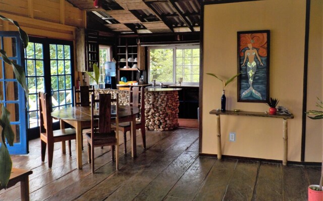 Mosana reef garden B&B