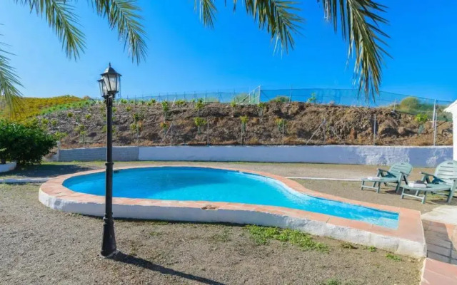 Casa Tobalo Almachar by Ruralidays