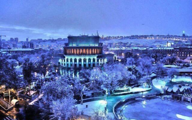 Отель Planet Yerevan