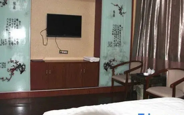 Hebin Hotel