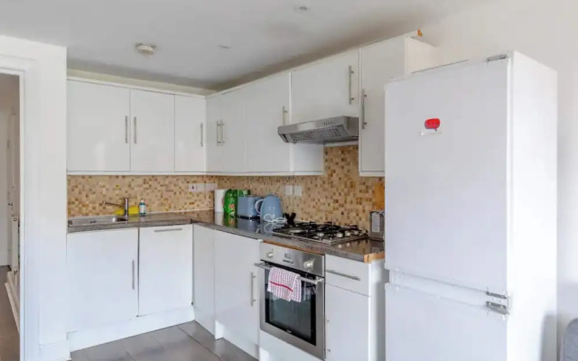 Bright & Contemporary 1BD Flat - Haggerston