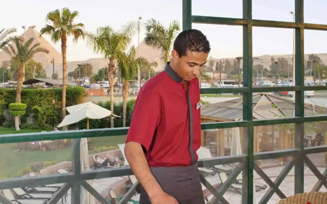 Mercure Cairo Le Sphinx Hotel
