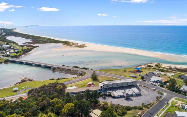 Scamander Beach Resort