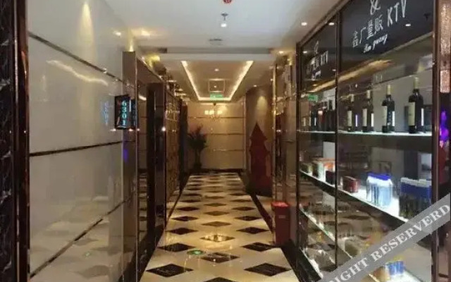 Xinguang Hotel