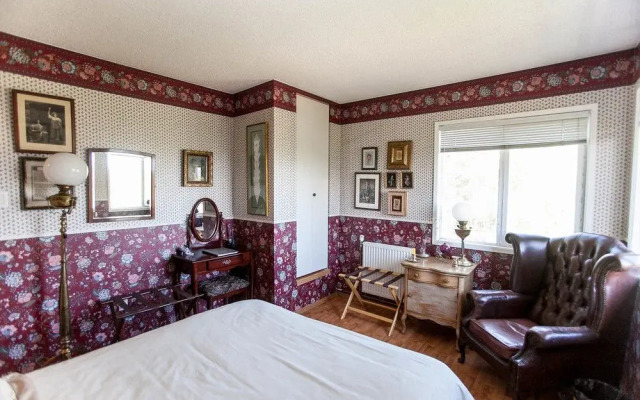 Hidden Valley Bed and Breakfast