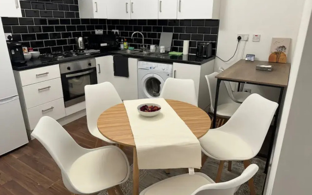 Beautiful Home in Central London