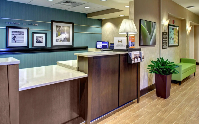 Hampton Inn & Suites Miami-Airport South-Blue Lagoon