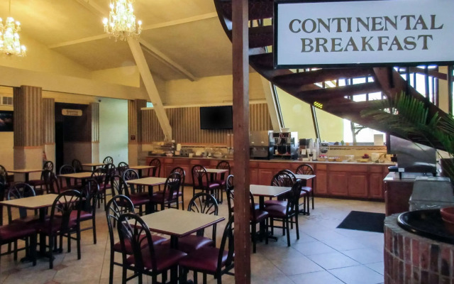 Clarion Hotel Rock Springs - Green River