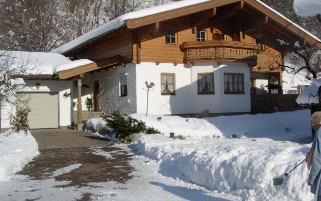 Spacious Apartment in Mittersill with Garden