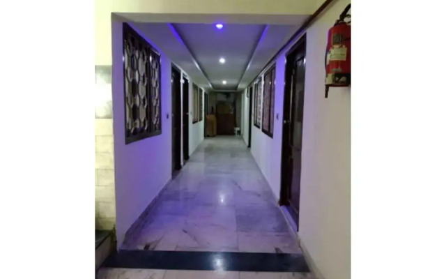 Oyo 40431 Hotel Amar Prem