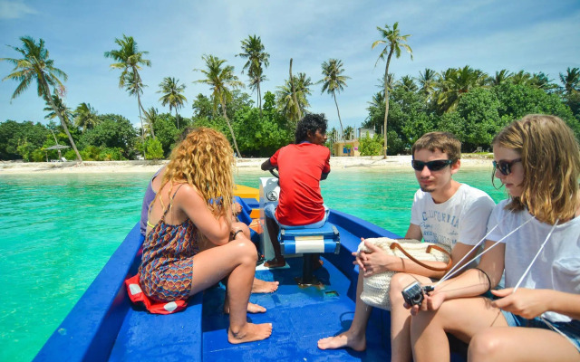 Huraa East Inn