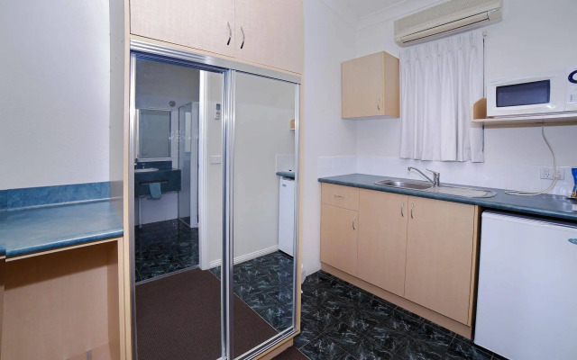 Boulevarde Motor Inn