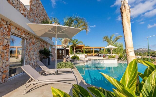 Venezia Luxury Living Grand Master Villa With Private Pool