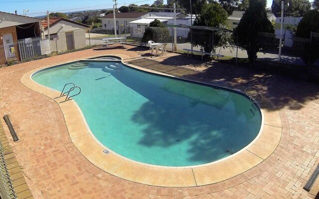 Twin Waters Caravan Park - Dawesville