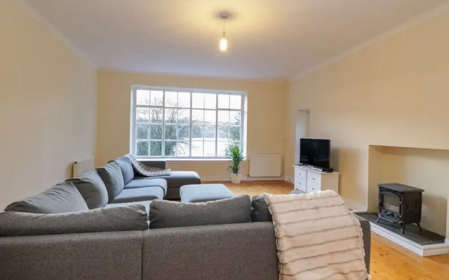 Rosemount Cottage, Helensburgh