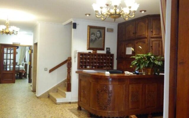 Hotel Trespalacios