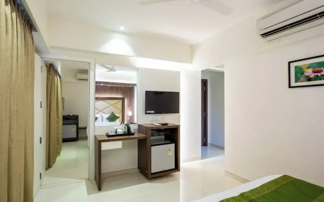 Hotel Laxvas- The Business Hotel