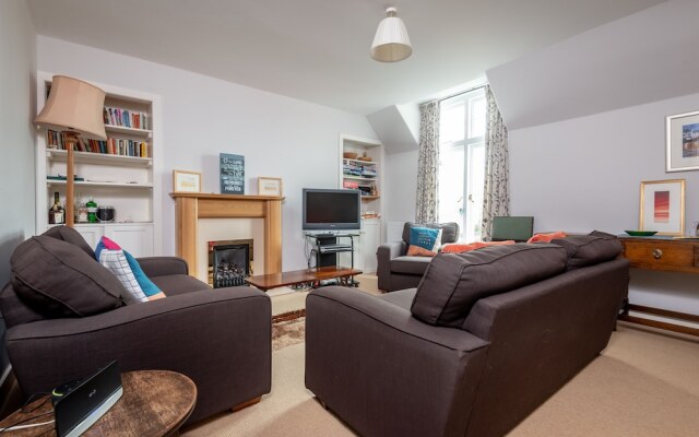 The Stables Loft, Close to Elie Beach