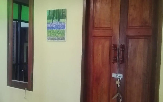 Luang Chumni Village