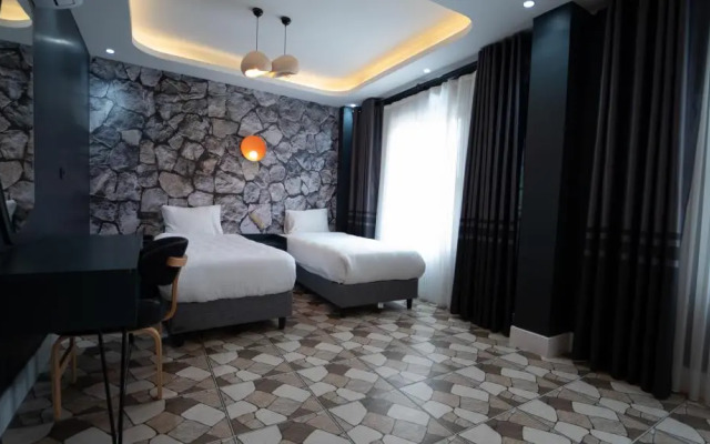 Lidar Otel