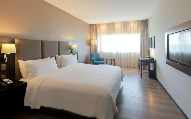 Radisson Hotel Santa Cruz