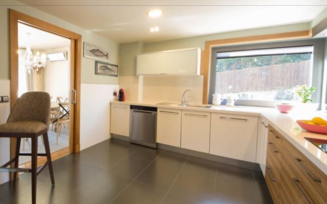 106387 - Villa in Sanxenxo