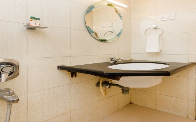 OYO 1838 Apartment Hotel Executive Homes