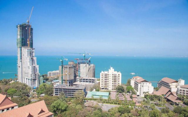 R-Con Wong Amat Suite