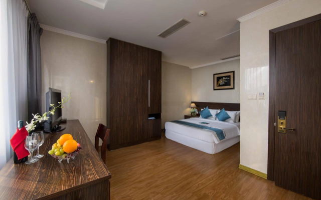 Danly Hotel