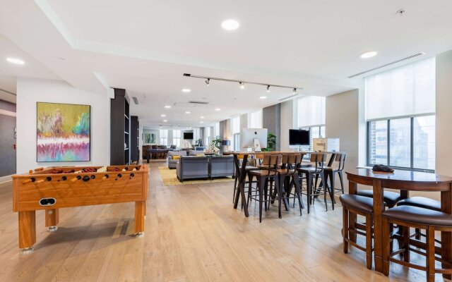 Distinguished Apartment Rooftop Deck