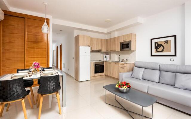 Apartamentos Las Palmeras