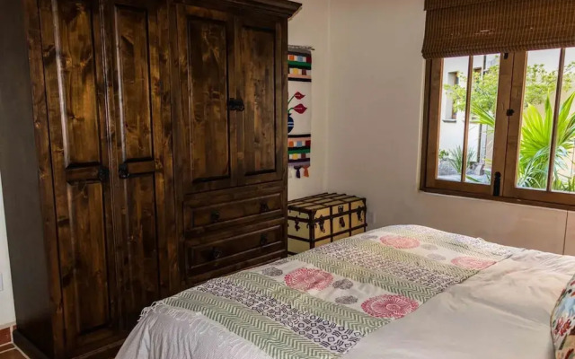 White Palm Villa Fn475 2 BR by Casago