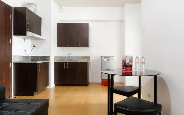 Reddoorz Plus @ Pioneer Woodlands Mandaluyong