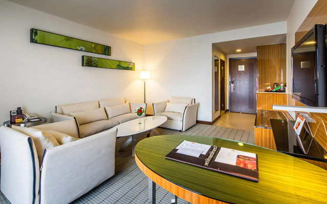 Maple Hotel
